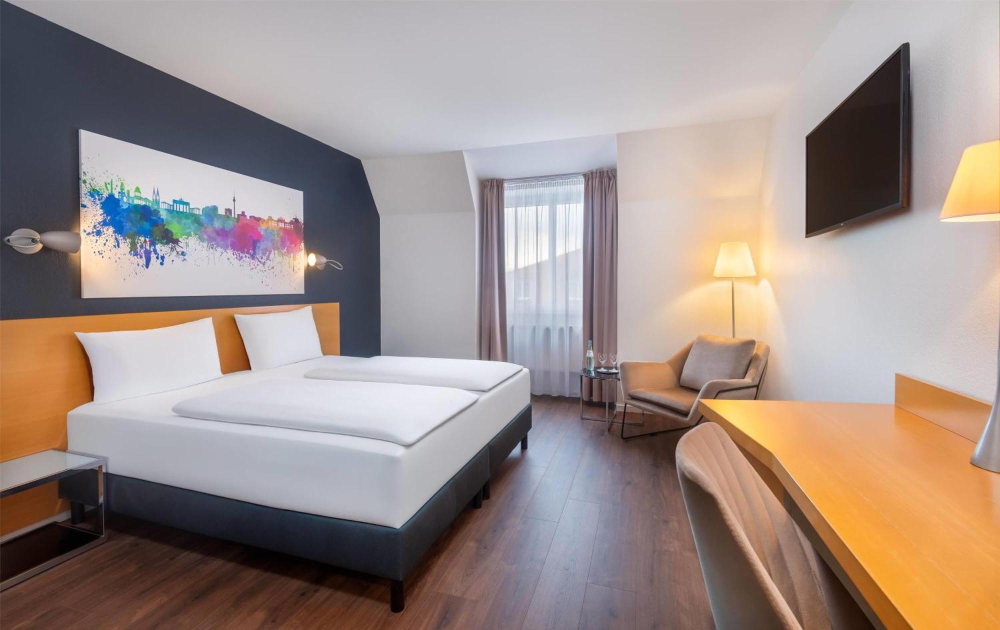 Wyndham Garden Hotel 4*